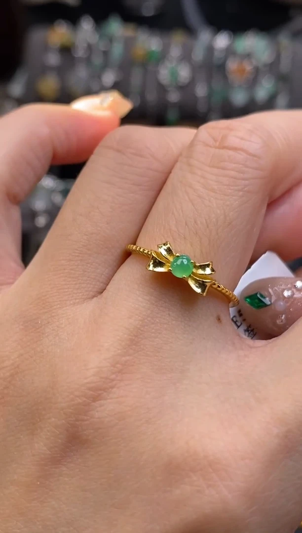 颈饰银S925镶嵌翡翠净货15593