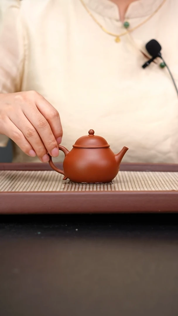 茶壶紫砂黄龙山朱泥玉容