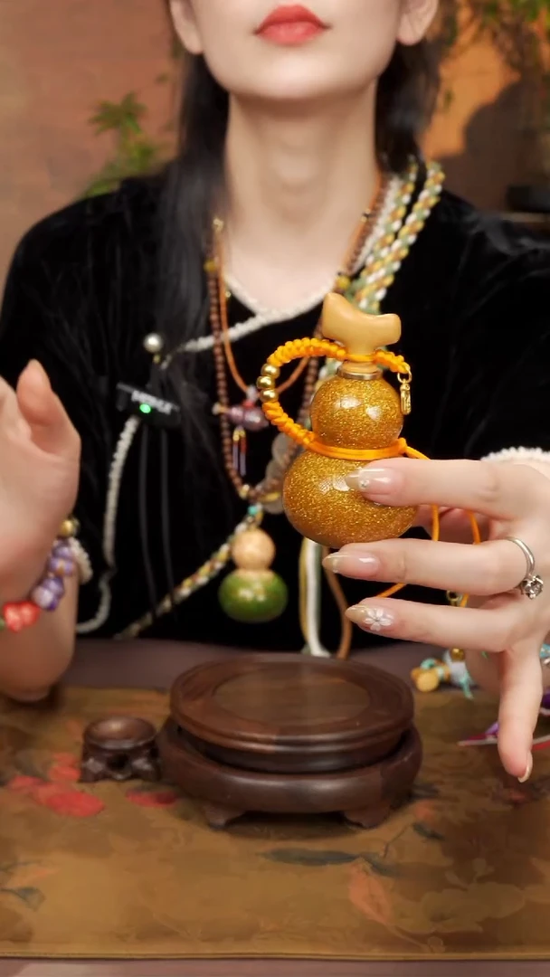 141易林大漆开口小葫芦----118