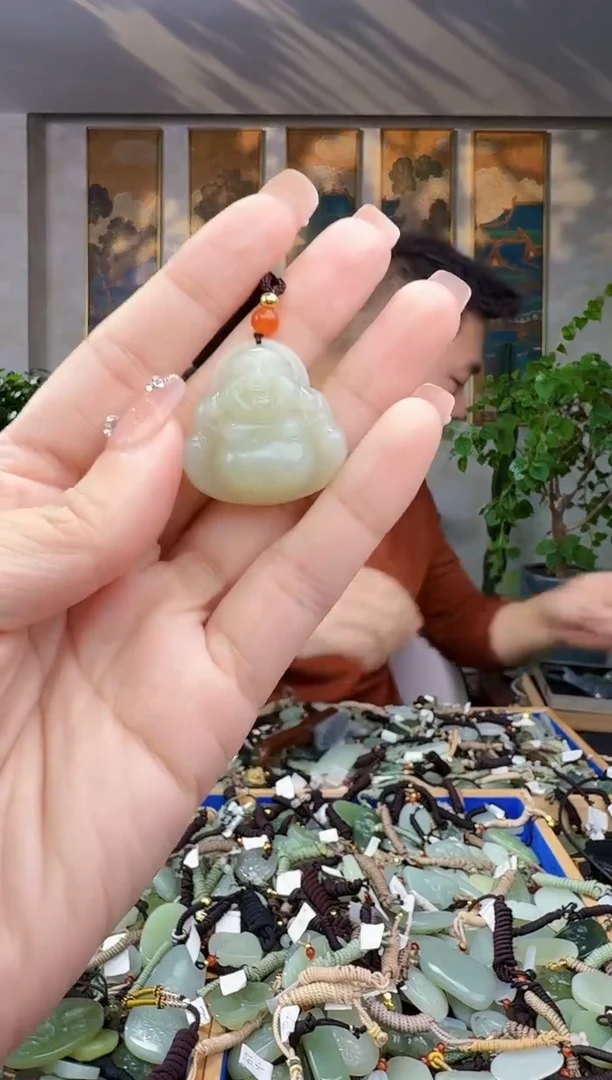 未镶嵌和田玉挂件拍一发一