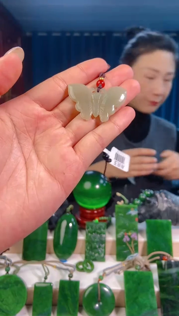 【闪购商品】和田玉挂件未镶嵌1