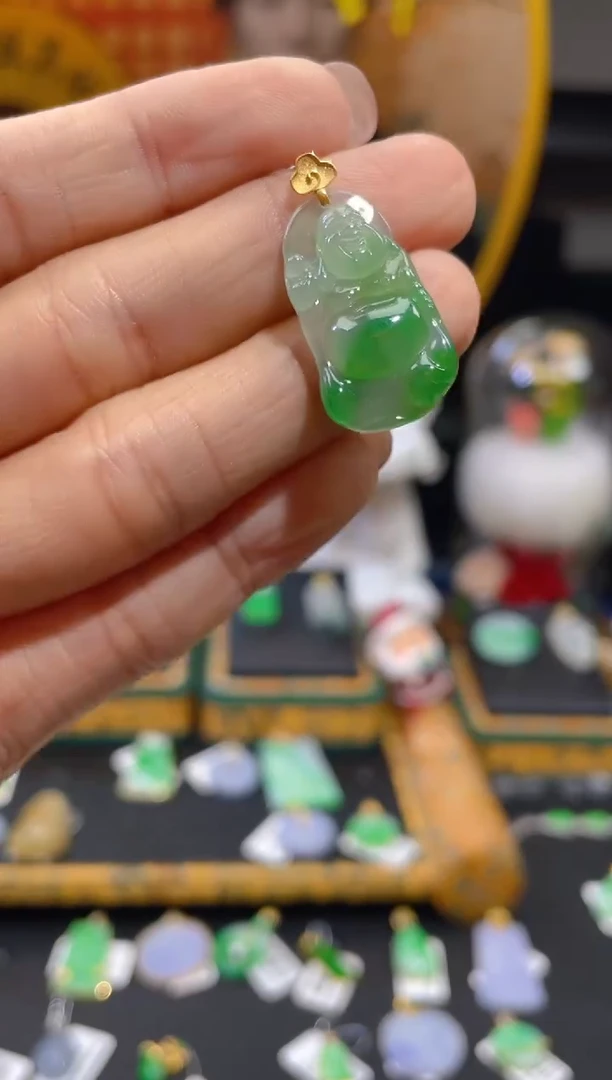 【闪购商品】翡翠颈饰18K金镶嵌假一赔三