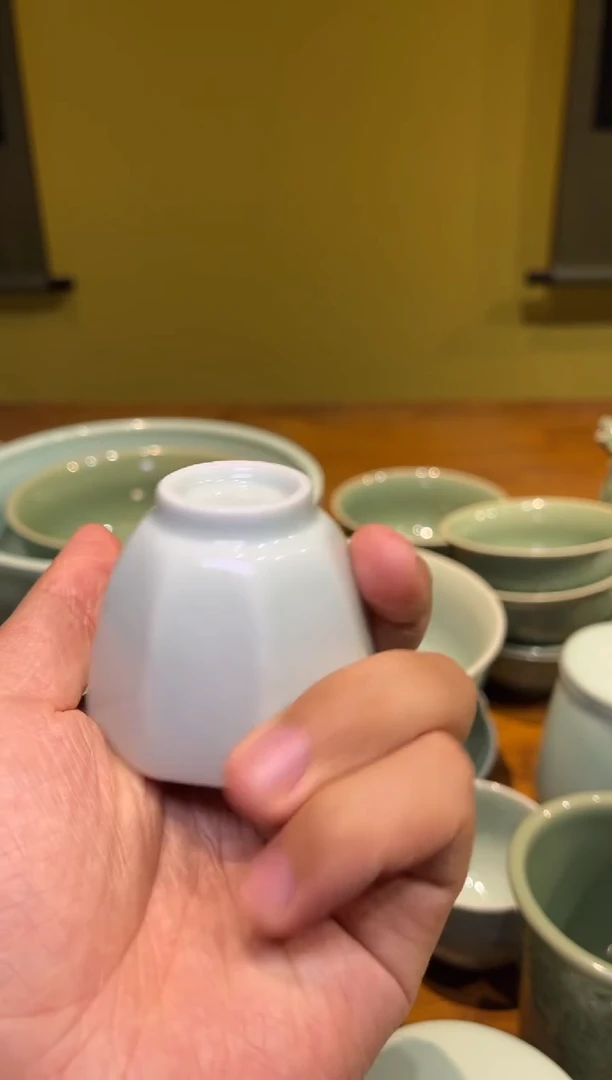 天青素面八方杯1个