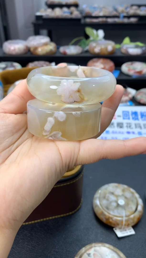 未镶嵌手镯石英质玉58圈口  赠送镯心