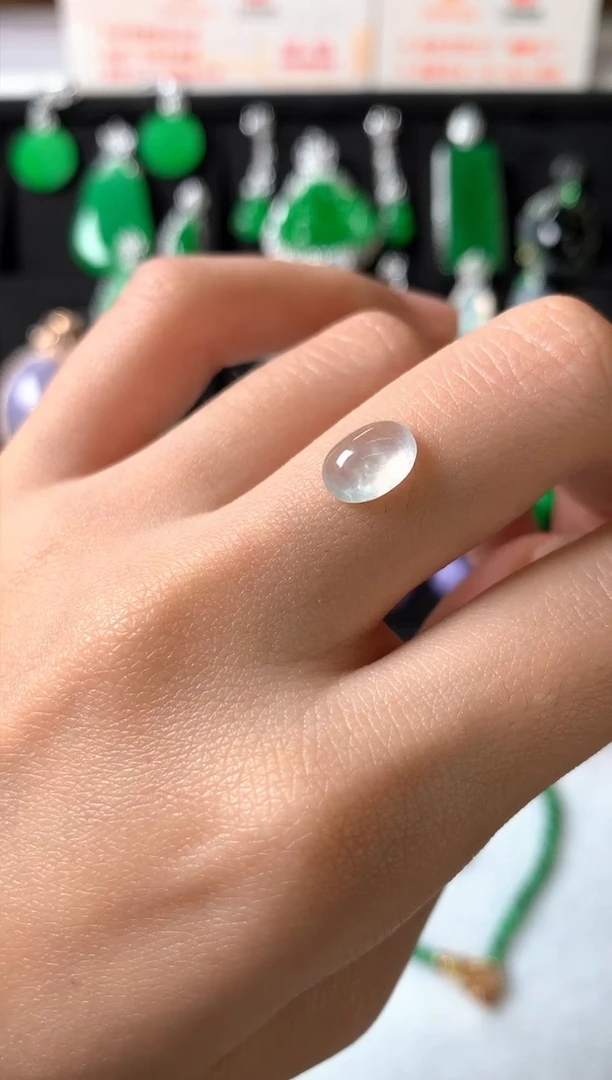 定制翡翠未镶嵌裸石