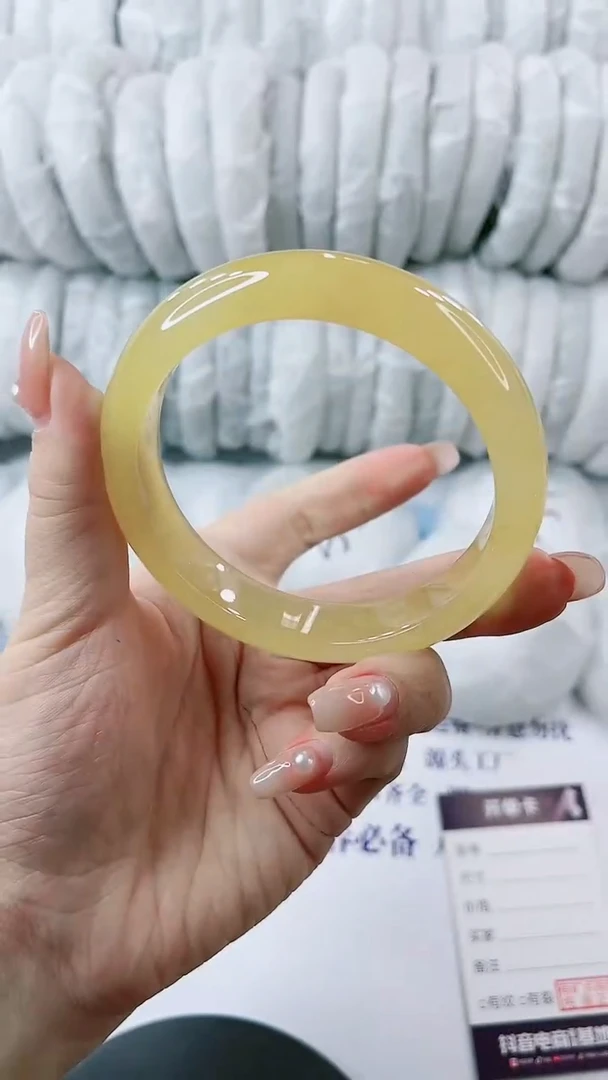 【闪购商品】石英质玉手镯未镶嵌0447876918-64多样性发货