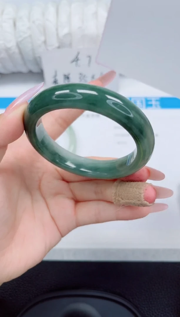 石英质玉手镯未镶嵌263-55/56