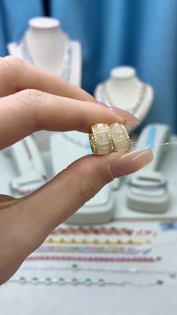 银S925镶嵌和田玉耳饰352JH0104产品一个（多样性）