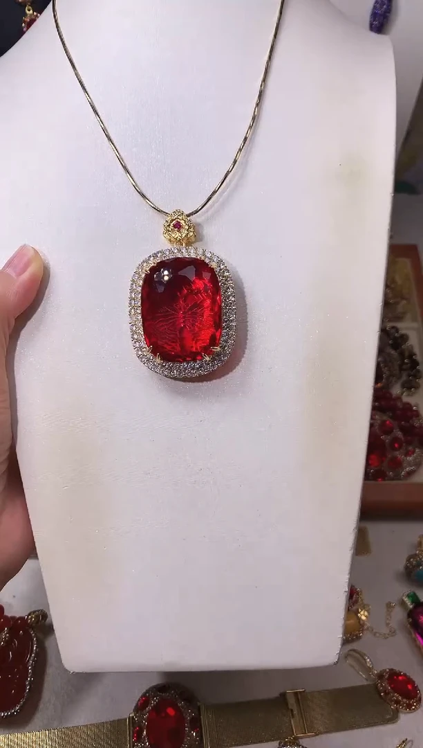 铜合金无奢华红色吊坠