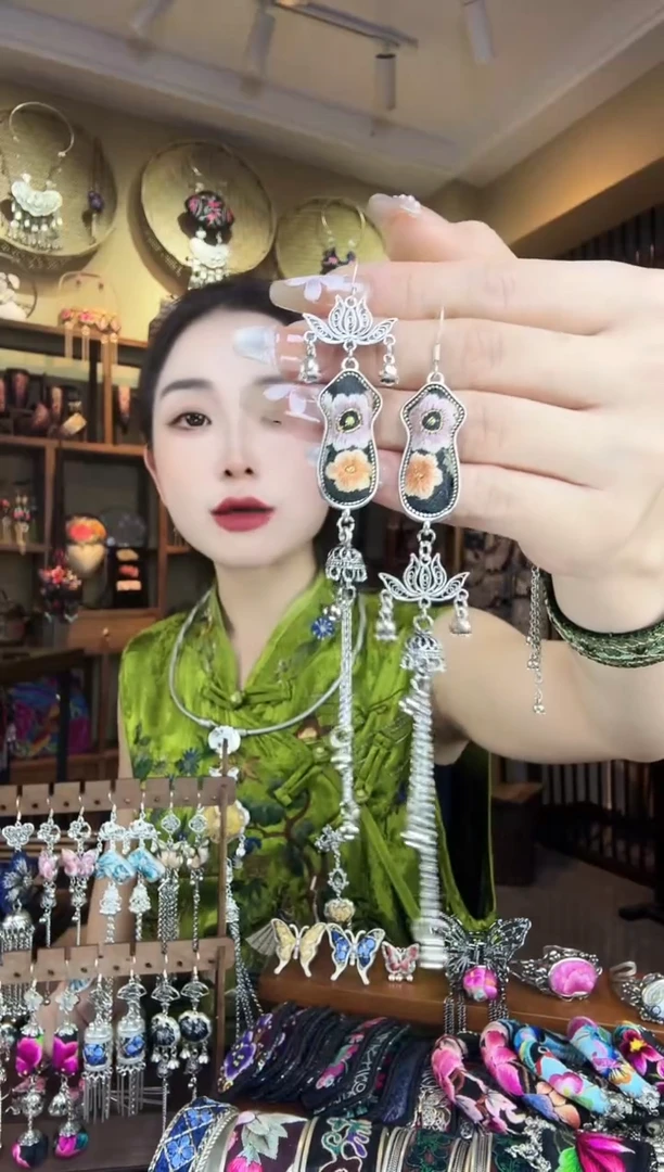 刺绣非遗刺绣纯手工耳环