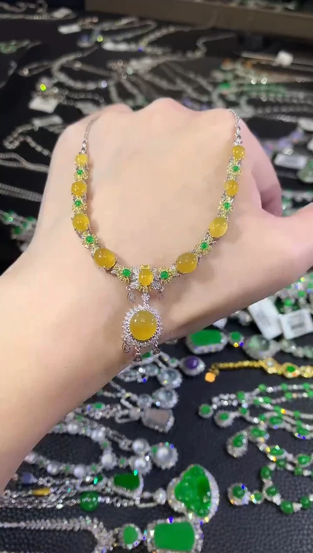 翡翠18K金镶嵌颈饰190-套链