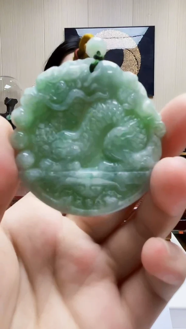 颈饰未镶嵌翡翠吊坠5