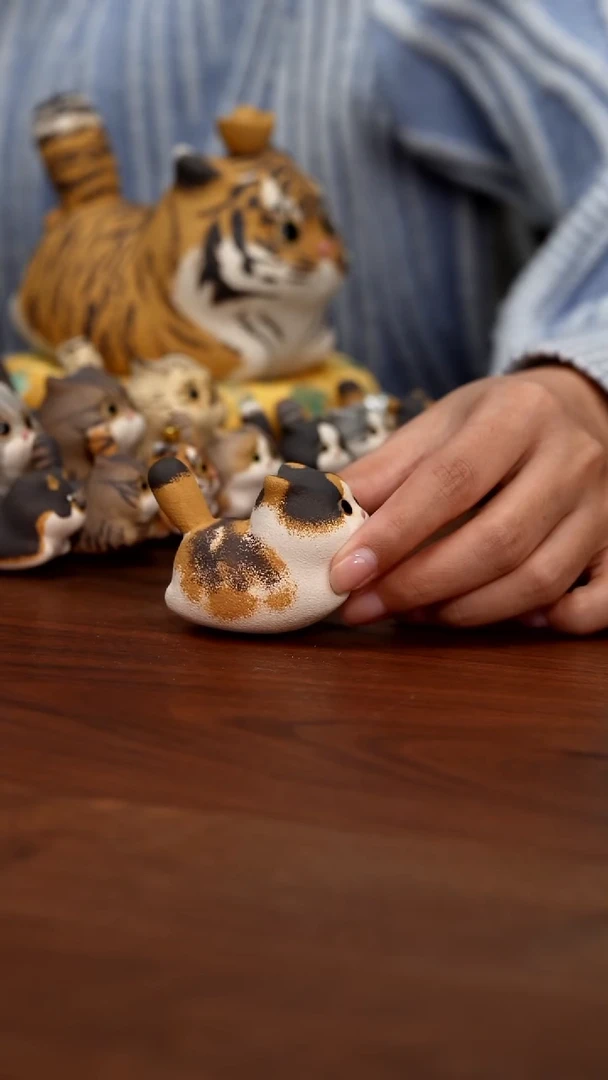 紫砂摆件预售三花猫香插