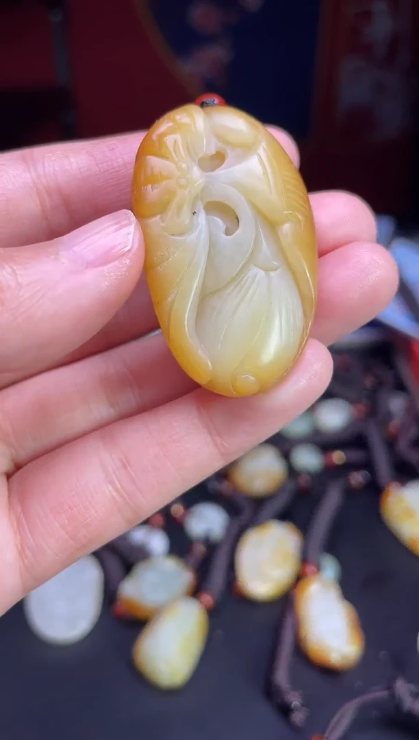 颈饰未镶嵌和田玉123