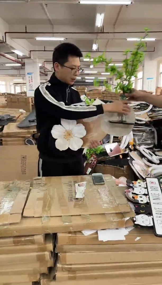 横款孤品果果微瑕闪购Q719