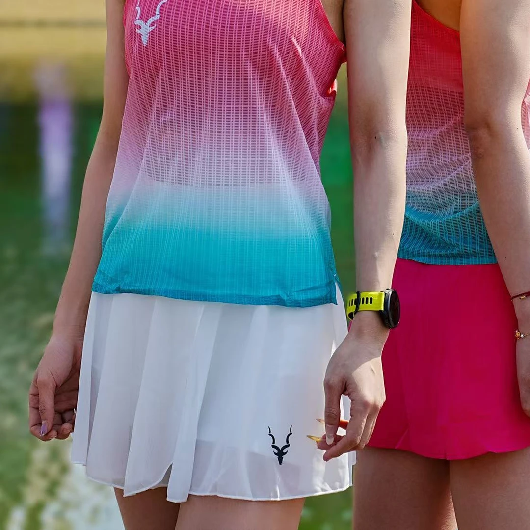 跟上羚羊跑步运动短裙短裤轻薄女款女士百褶训练半身裙运动裙