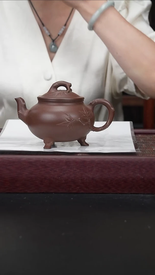 茶壶紫砂xt三足风韵