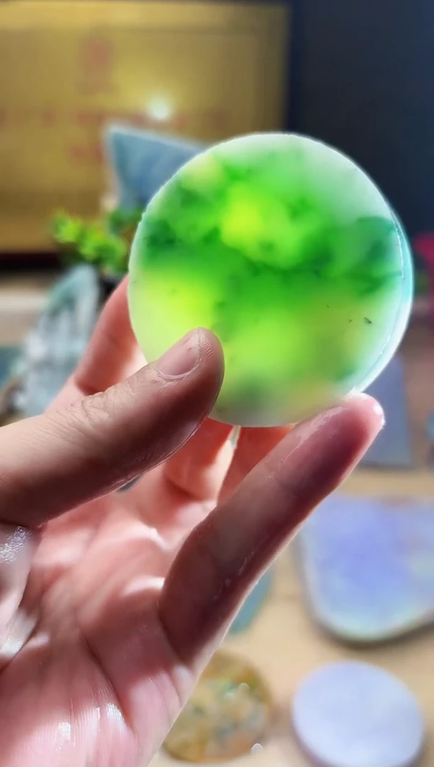 翡翠挂件未镶嵌A货张麦1015