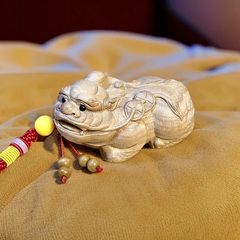 桃木貔貅挂件手把件原木无漆