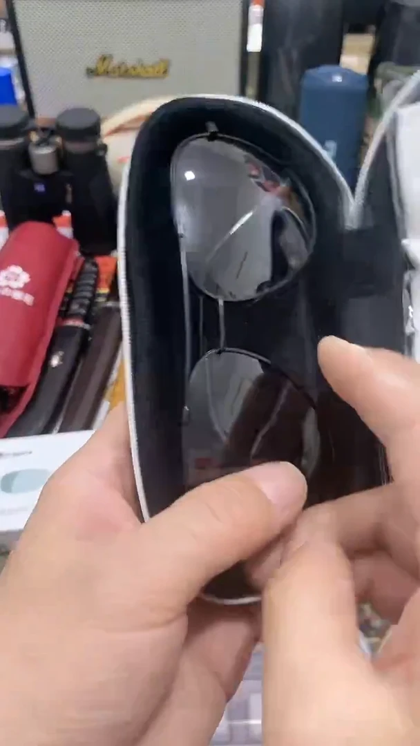 瓷片闪购商品 如图所示