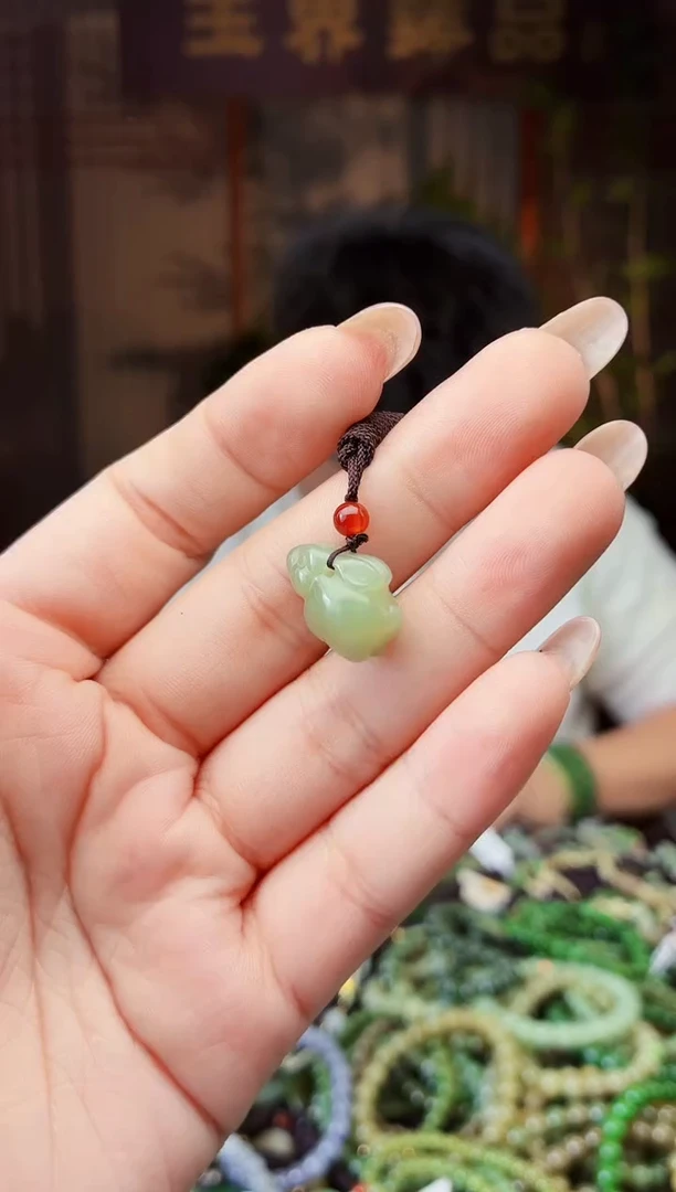 颈饰未镶嵌和田玉多样性发货拍一发一