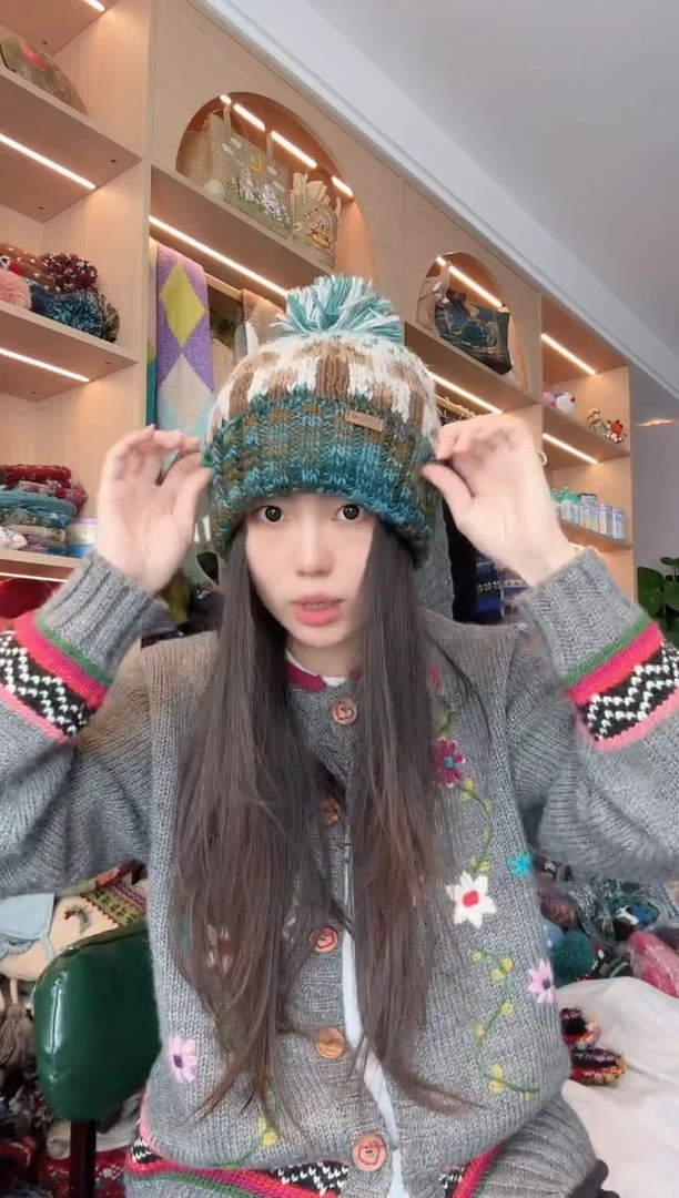 羊毛脏脏翻边蘑菇帽