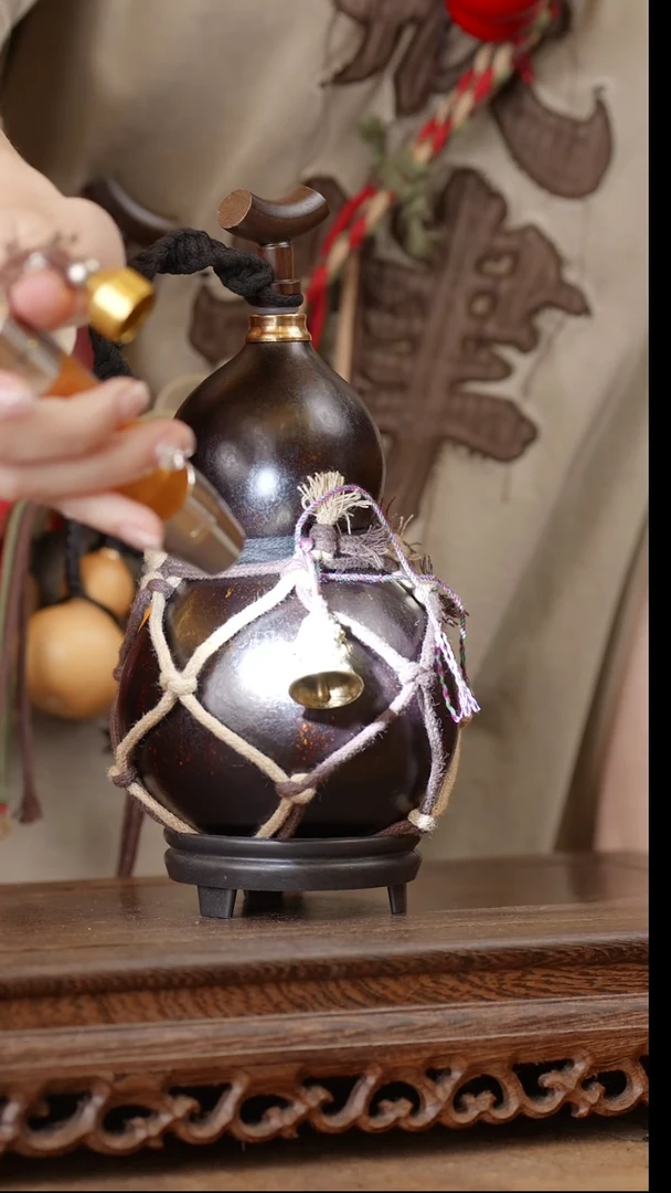 184号精品天然大漆酒葫芦一物一拍~