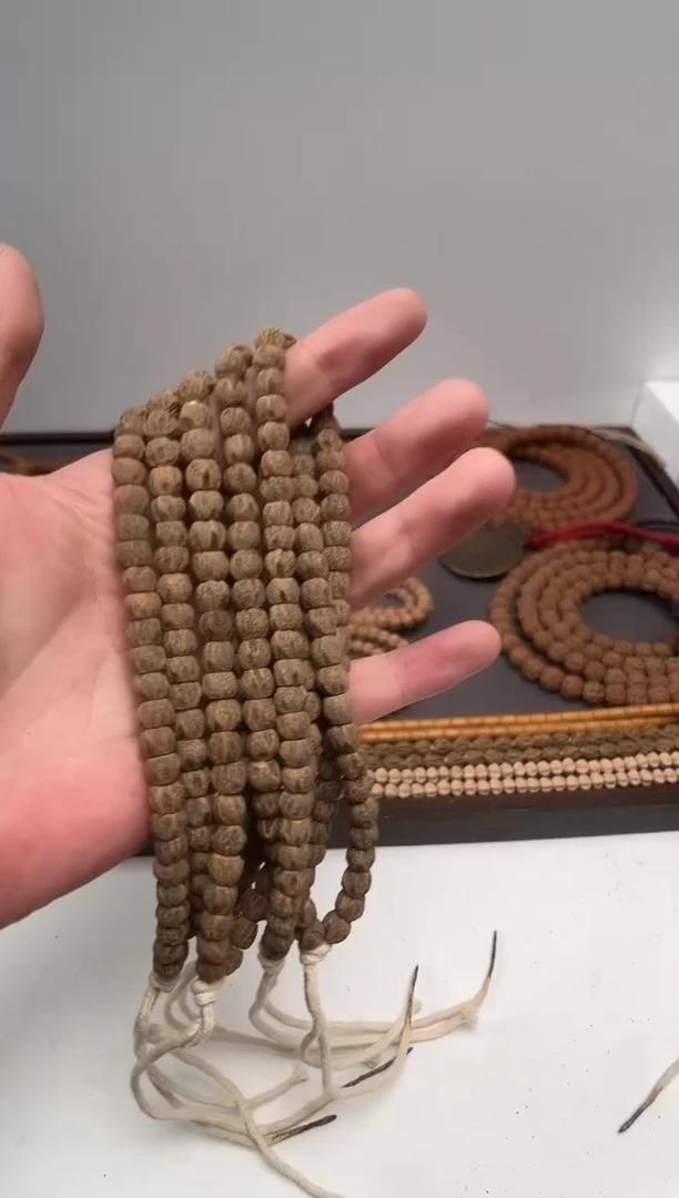 【闪购商品】柏香籽/百香籽吊坠柏香手持脏串