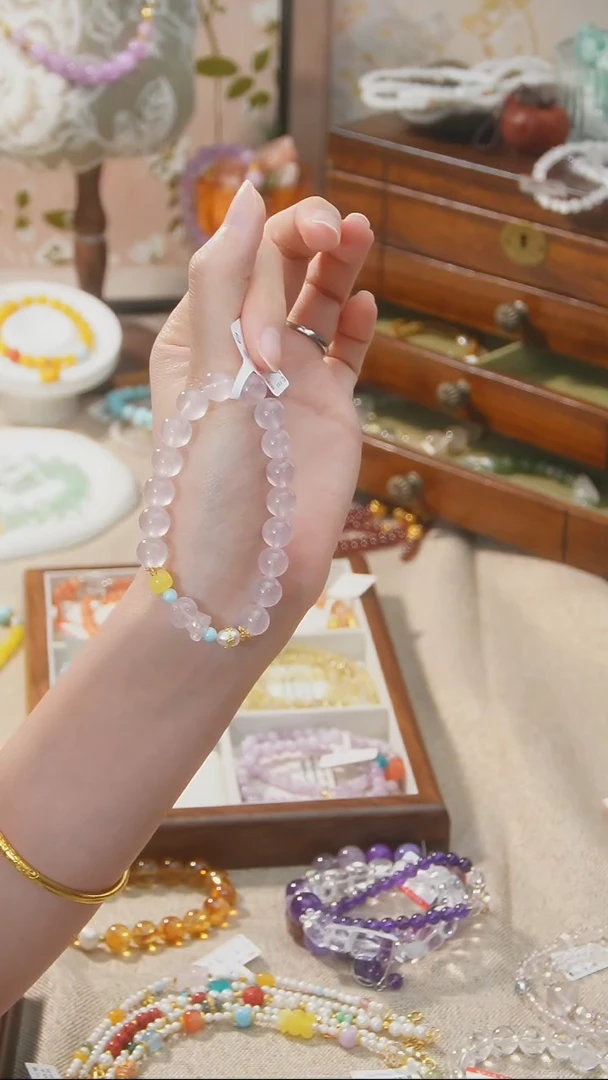 【闪购商品】水晶手链未镶嵌颜色微差多样性发货发其一