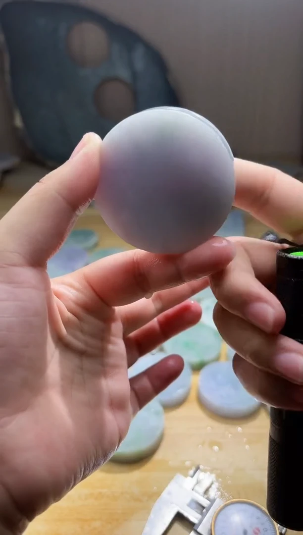 翡翠未镶嵌颈饰翡翠A货 姜谭546