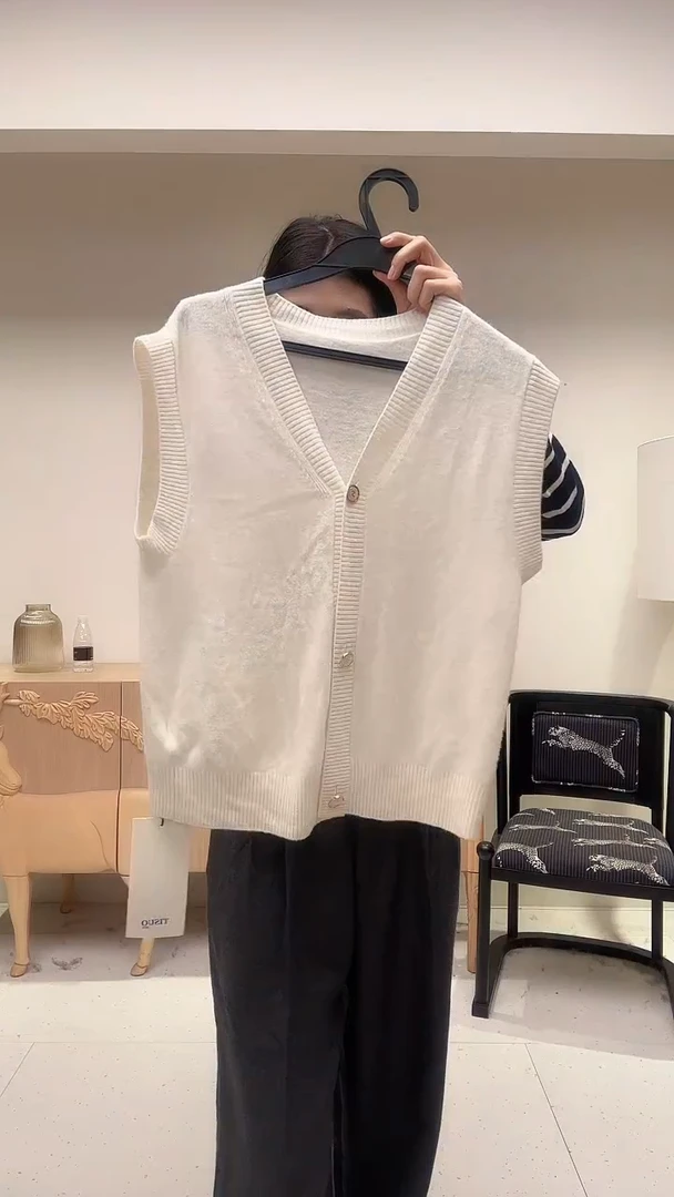 纯色白色高级感马甲