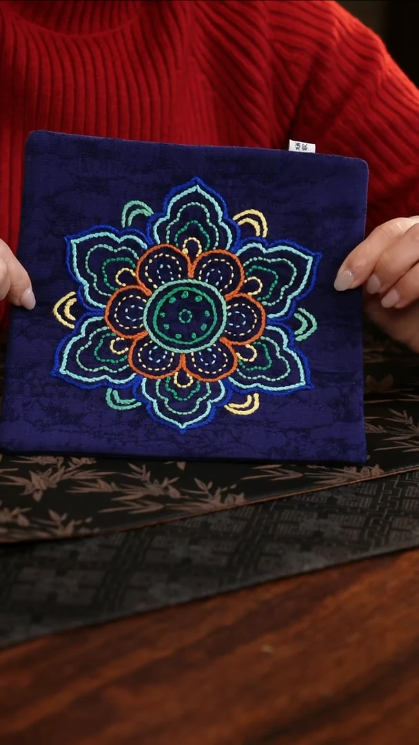 【闪购商品】织绣宝相花正方形杯垫D款