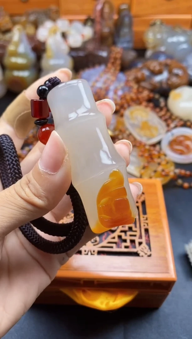 未镶嵌1玛瑙/玉髓根*ll