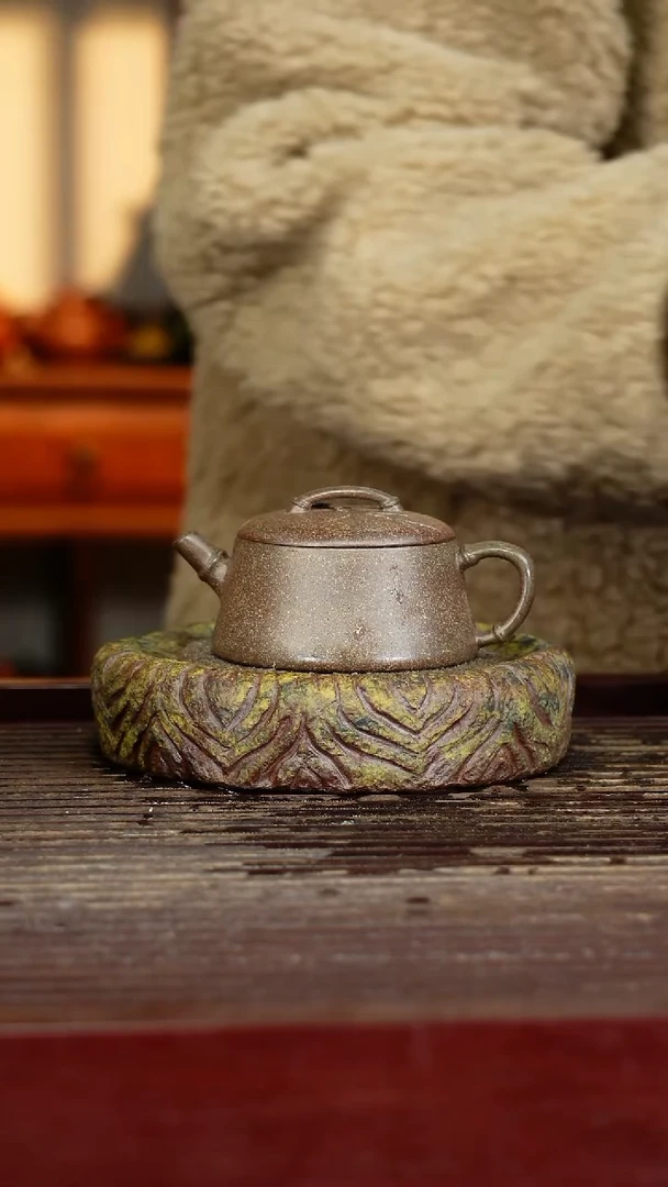 宜兴原矿紫砂壶茶壶宜兴原矿紫砂壶茶壶100C