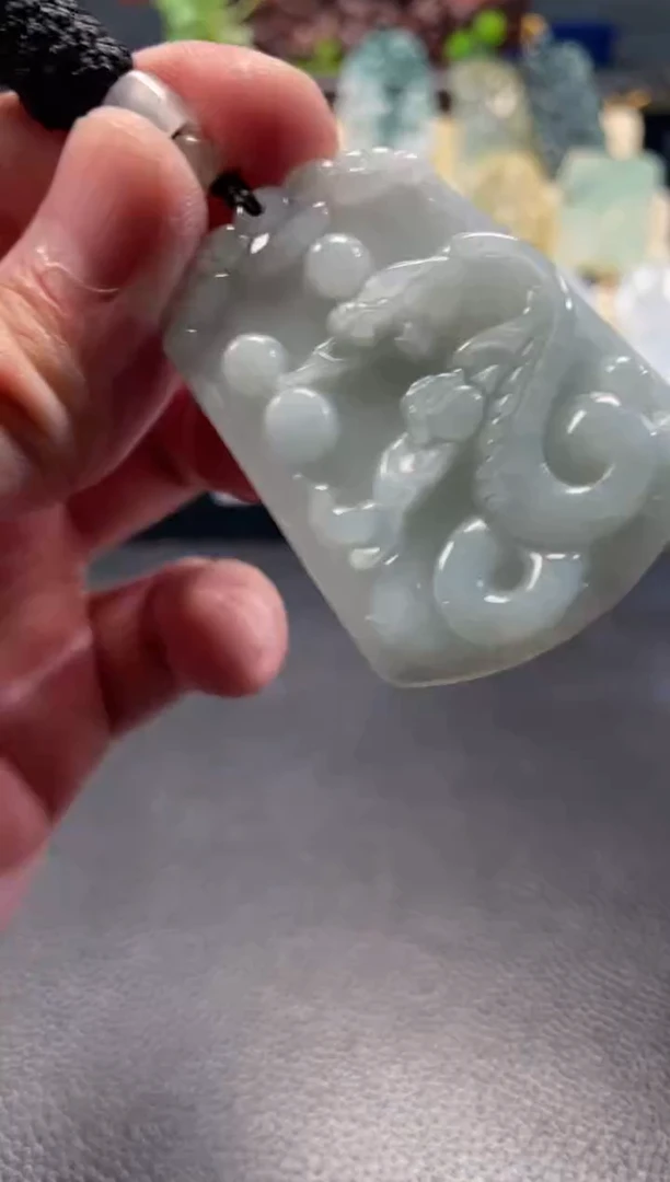 颈饰未镶嵌翡翠1/04/107