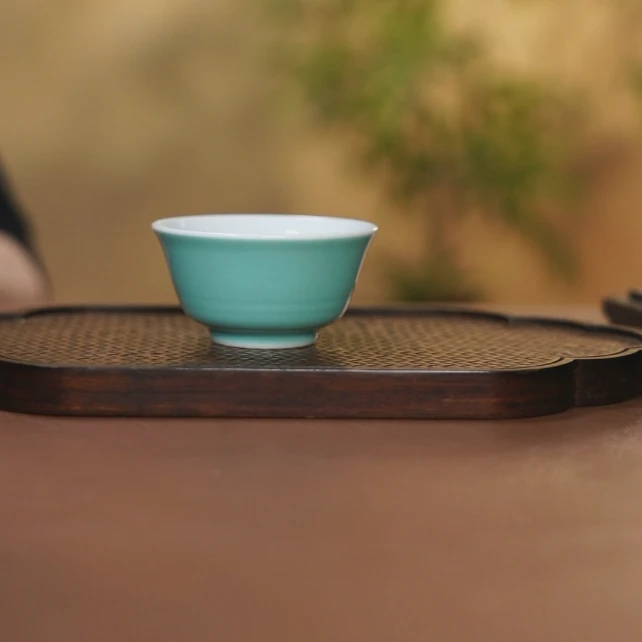 景德镇宝瓷林高温颜色釉湖水蓝弦纹马蹄杯主人杯客杯