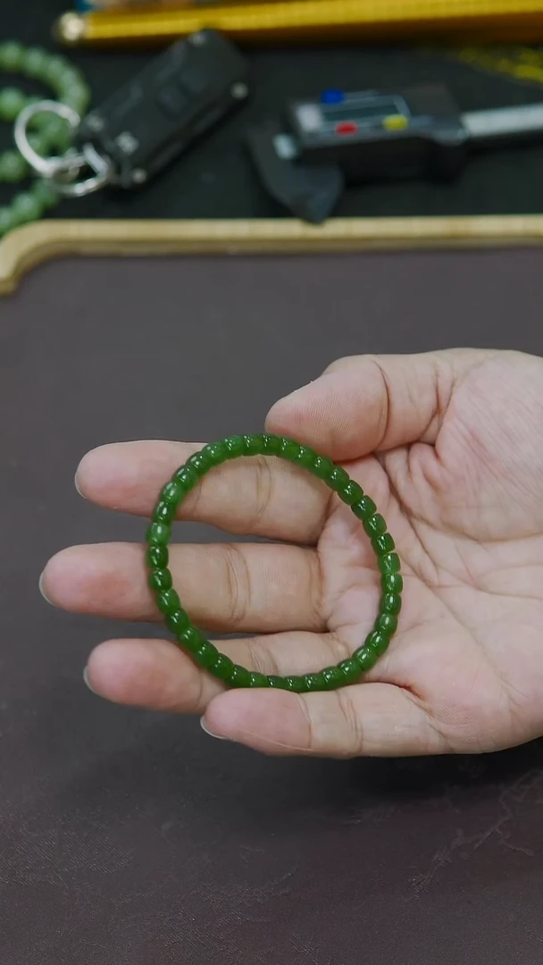 未镶嵌手串和田玉辣阳绿碧玉直切手串