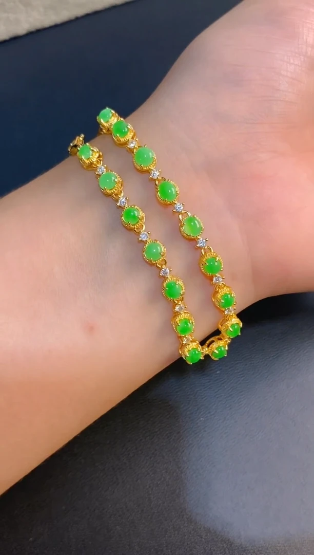 翡翠银S925镶嵌耳饰天然