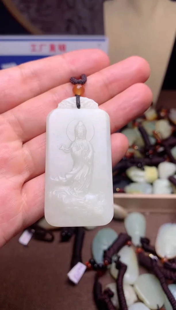 【闪购商品】和田玉颈饰未镶嵌1