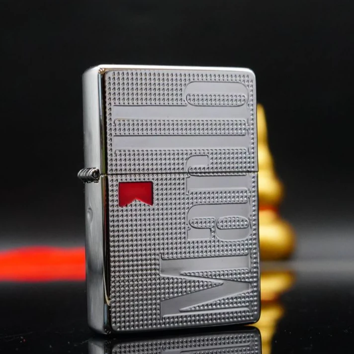 ZIPPO/之宝打火机XF1937镜面亮银万宝路（黑内胆）DY9920DK