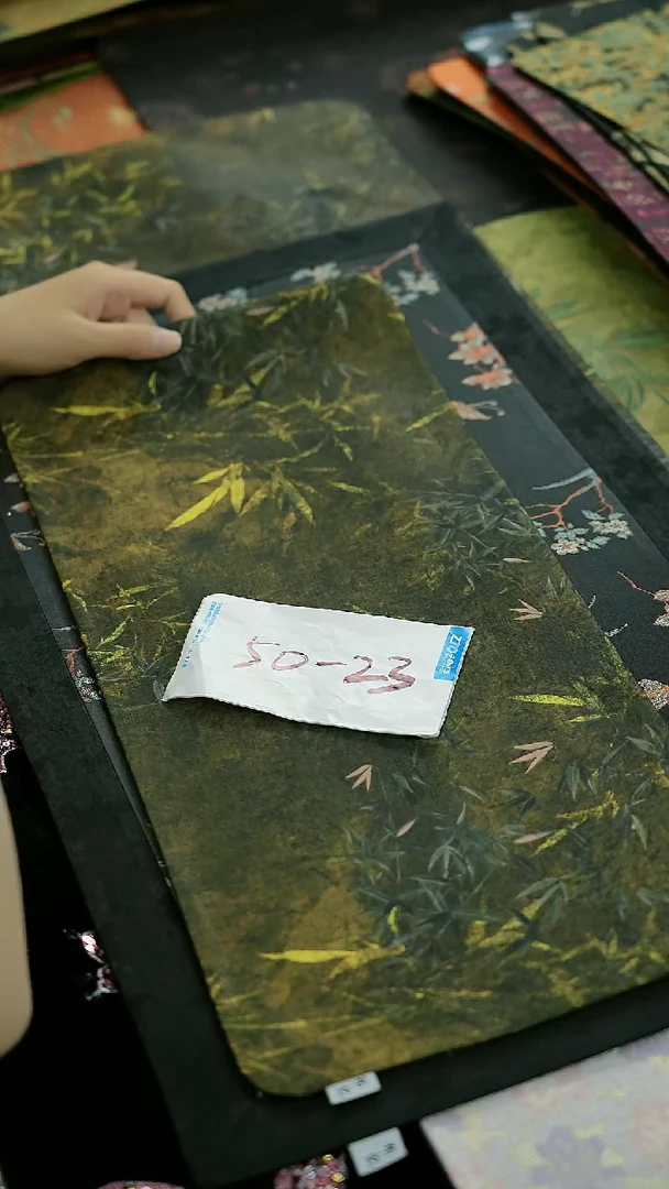 今天香云纱茶席专场