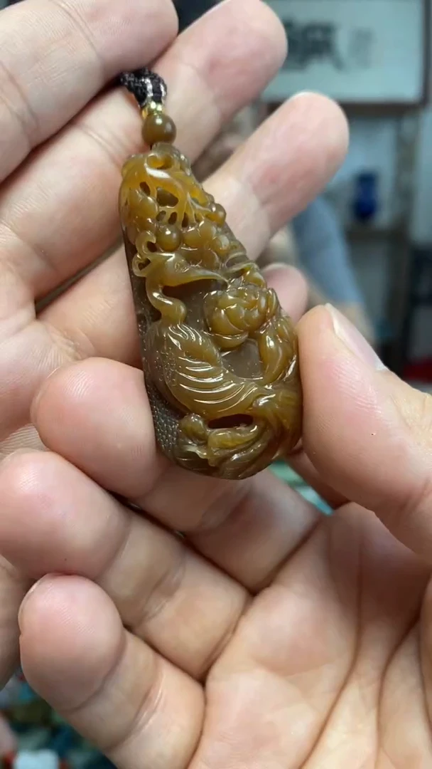 颈饰未镶嵌和田玉100