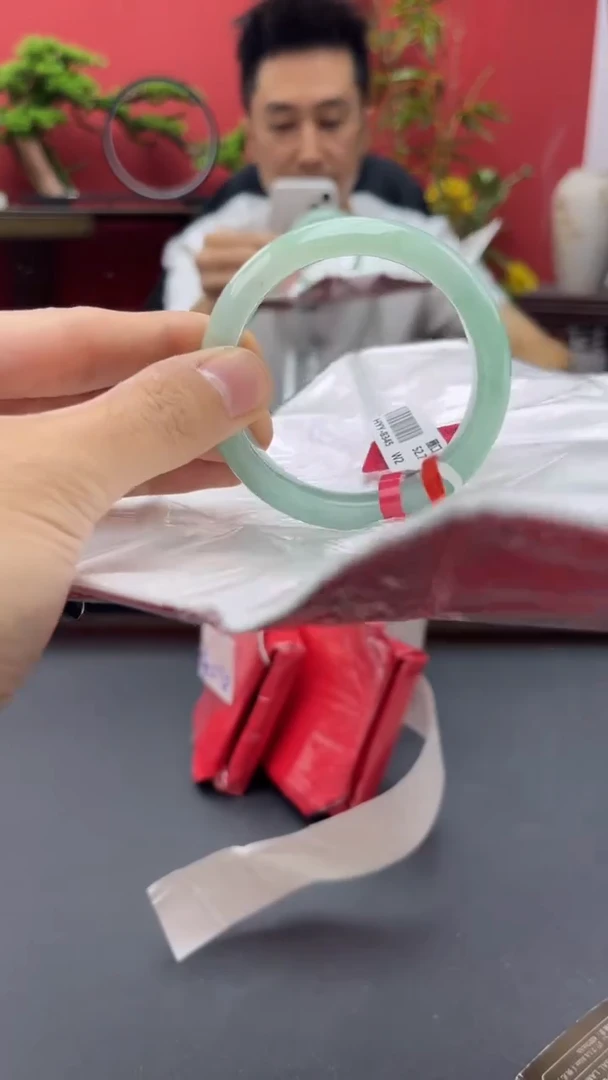 未镶嵌手镯翡翠5    5253