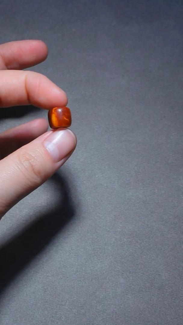 裸石蜜蜡未镶嵌11*9.5满花隔珠（7号）