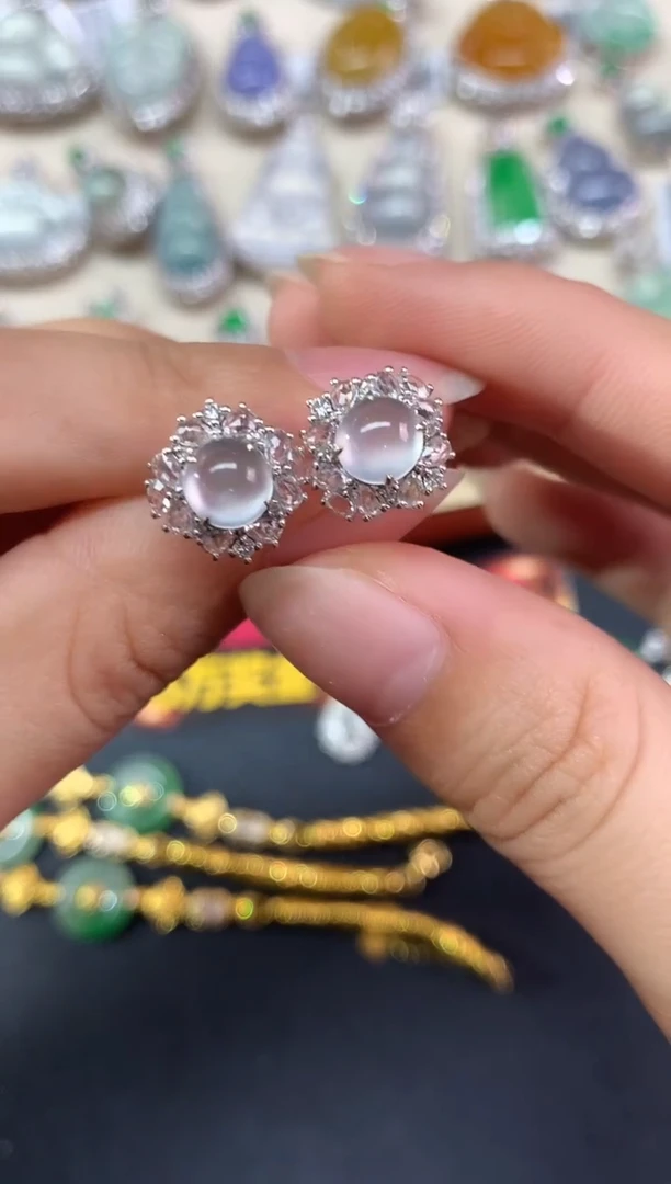 18K金镶嵌翡翠耳饰耳饰|13800