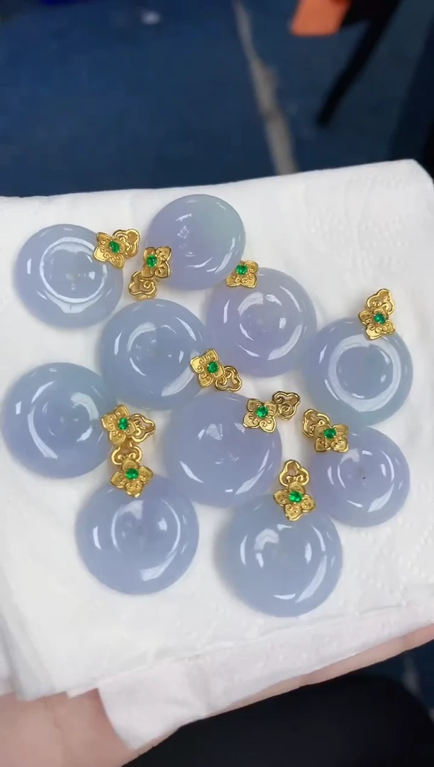 【闪购商品】翡翠颈饰未镶嵌多样性发其一