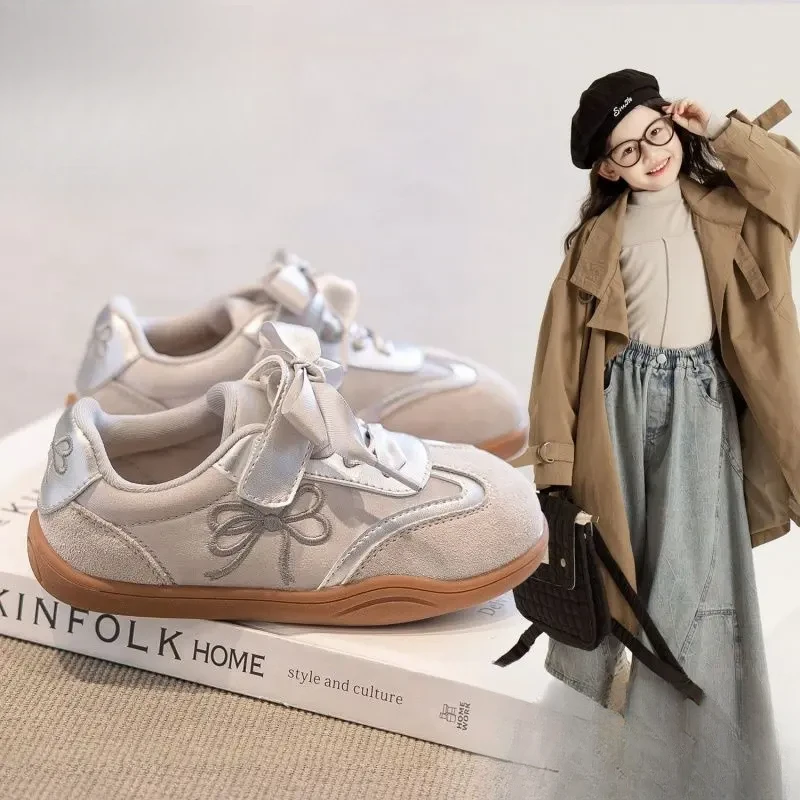 小黄鸭品牌小黄鸭女童运动鞋2025春秋新款软底板鞋宝宝德训鞋粉色