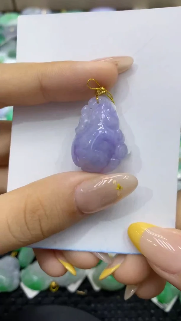 颈饰18K金镶嵌翡翠天然缅甸翡翠A货