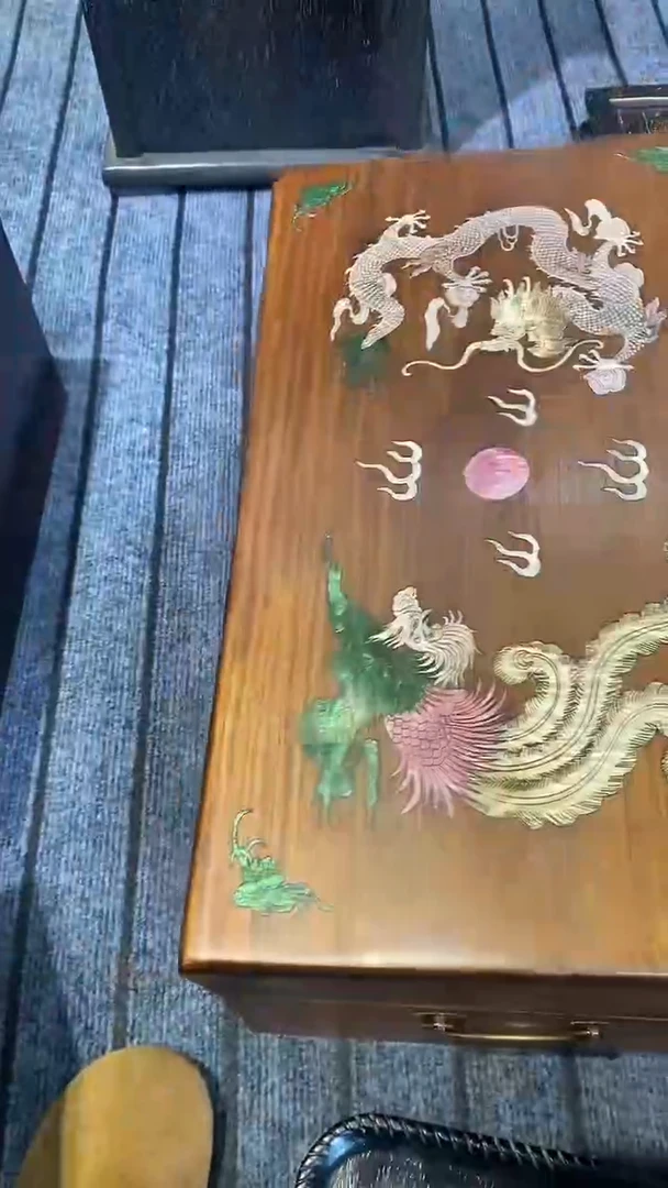 木紫檀雕刻一物一拍