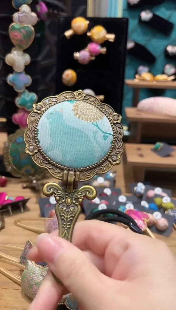 【闪购商品】【孤品车2.22】富贵牡丹猫镜子孤品